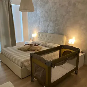 nice-cozy-apartment.hotelinveneto.com/