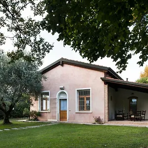 casa-lunia.hotelinveneto.com/